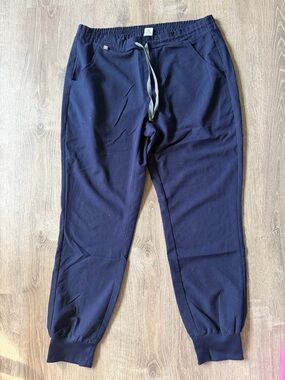 Figs Zamora Jogger scrubs